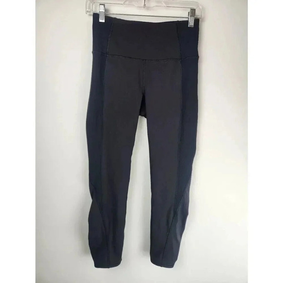 Lululemon Black Leggings Size 6 22 Inch Inseam High Rise - Picture 1 of 8
